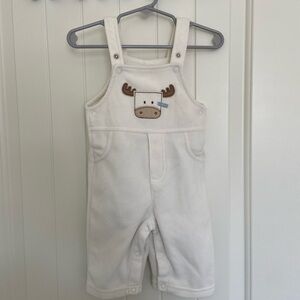 EUC | Carter’s baby unisex fleece cow patch white cream overalls 6‎ months